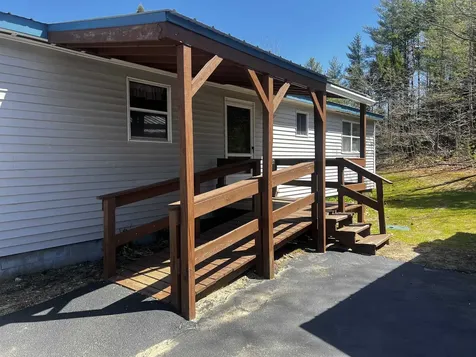 13 Eastview Road Swanzey NH 03446