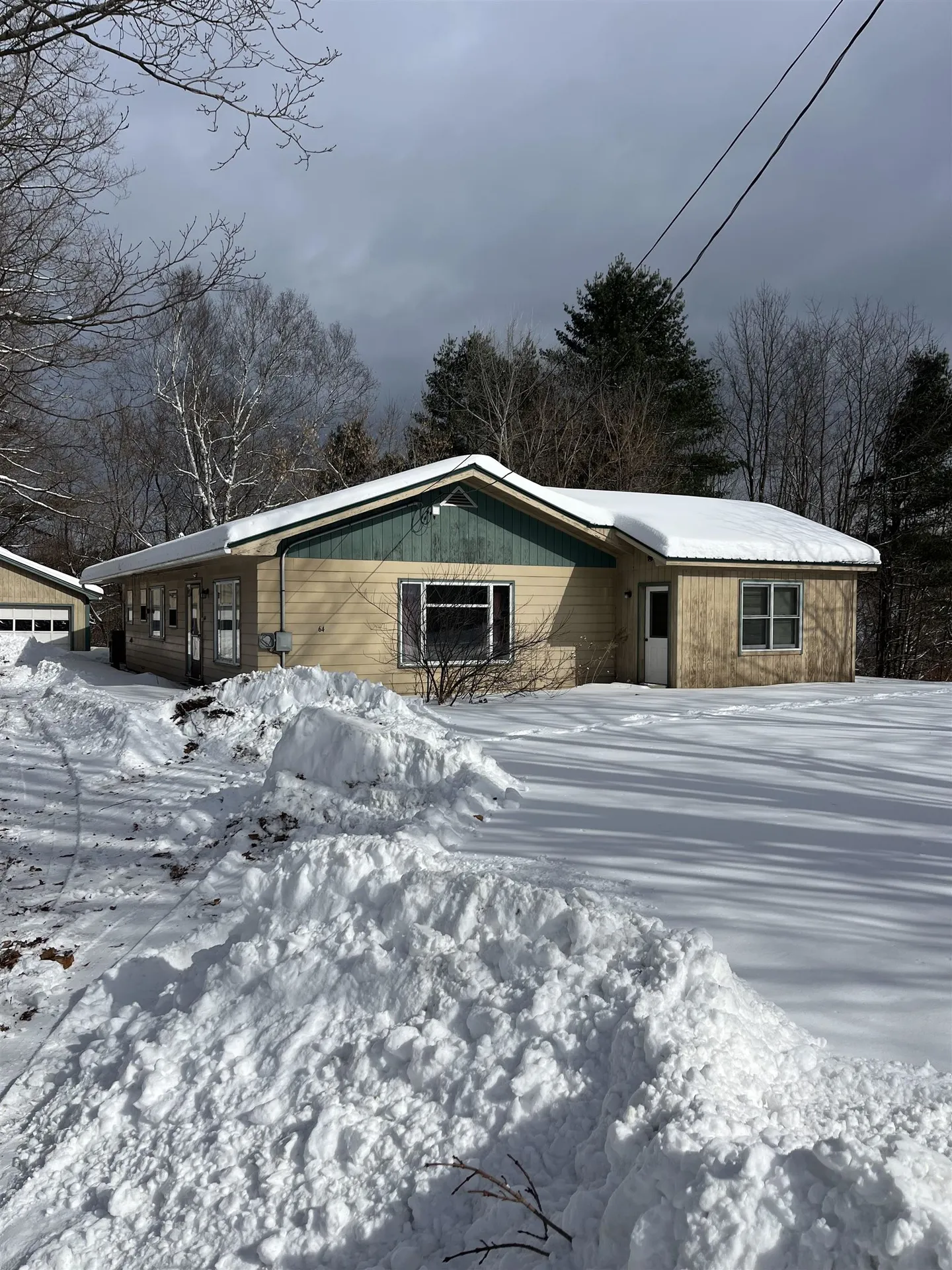 64 Maple Street Orleans VT 05860