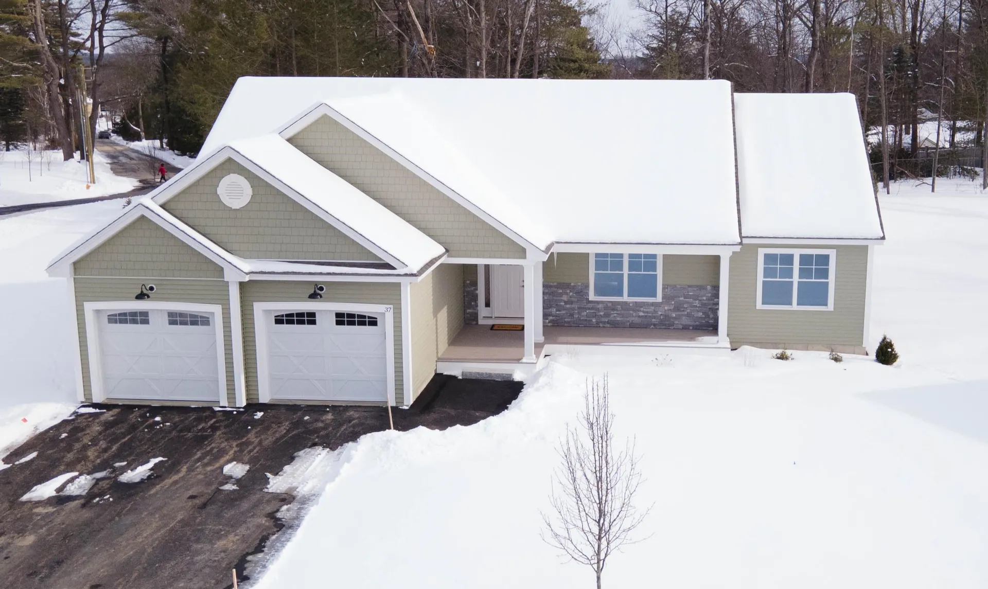 37 Juliana Avenue Nashua NH 03064