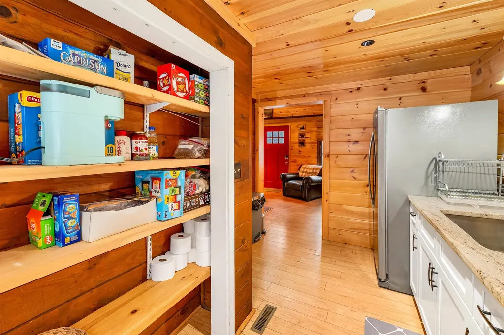 171 Remick Drive Tamworth NH 03817