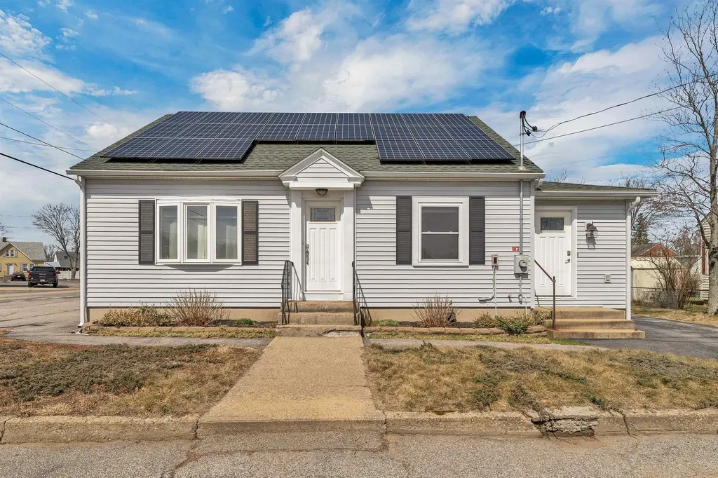 1 Cross Street Goffstown NH 03045