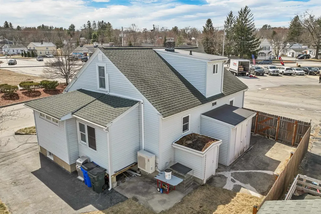 1 Cross Street Goffstown NH 03045