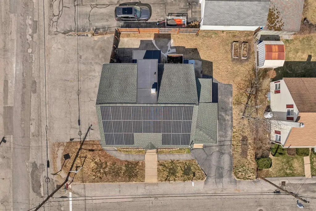 1 Cross Street Goffstown NH 03045