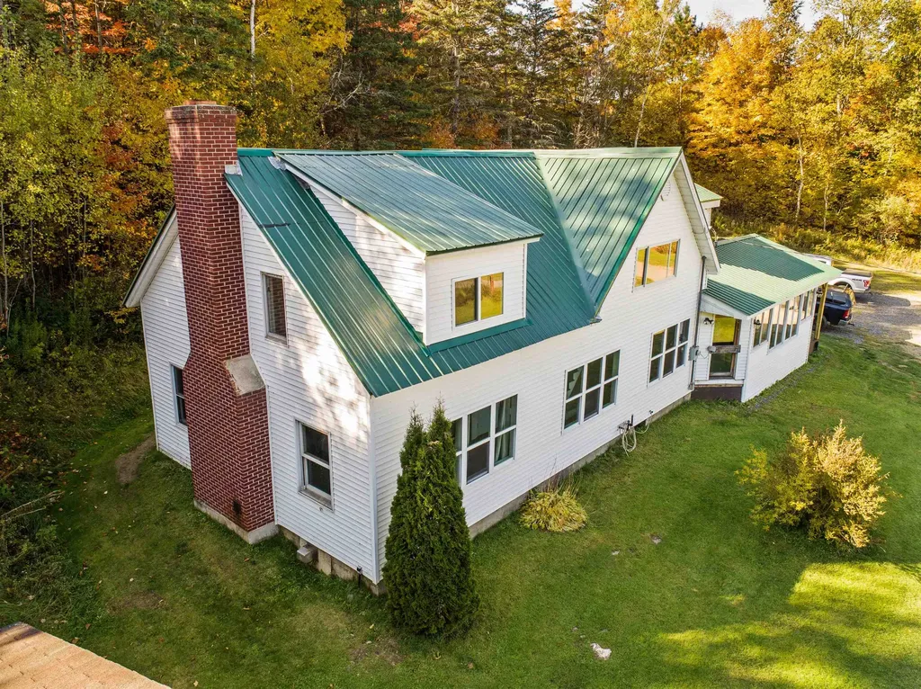 11 Balsams Brook Drive Colebrook NH 03576