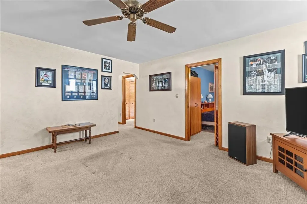 61 Village Green Burlington VT 05408