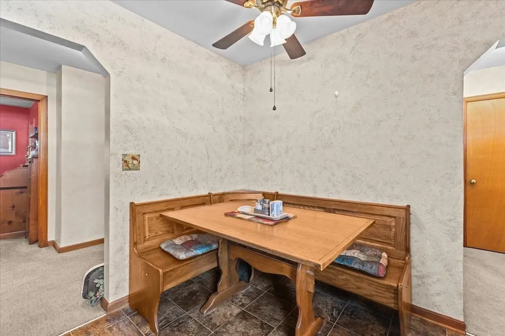 61 Village Green Burlington VT 05408