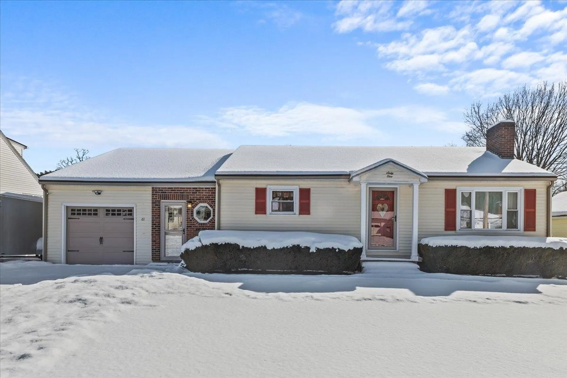 61 Village Green Burlington VT 05408