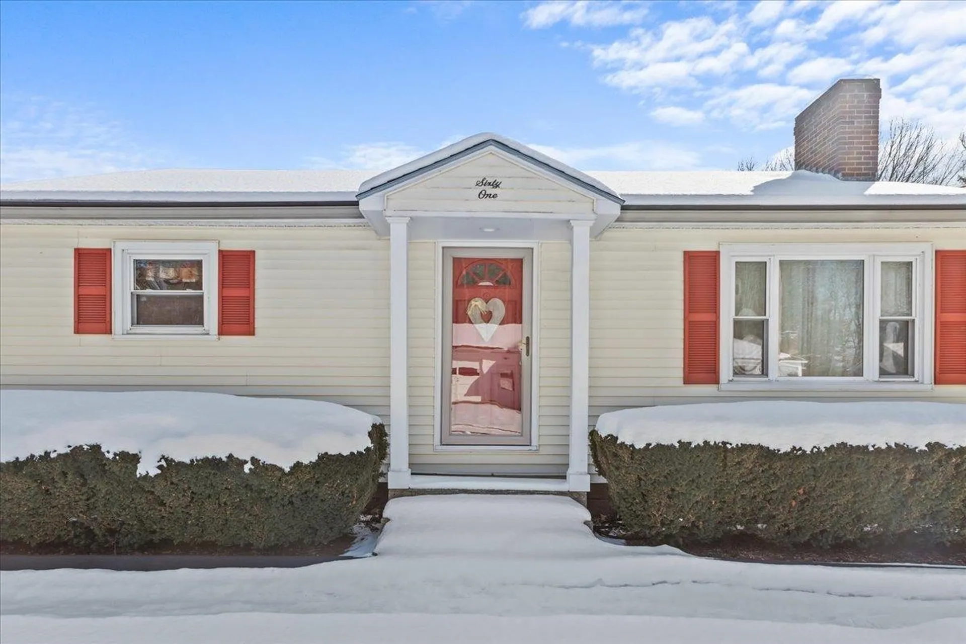 61 Village Green Burlington VT 05408