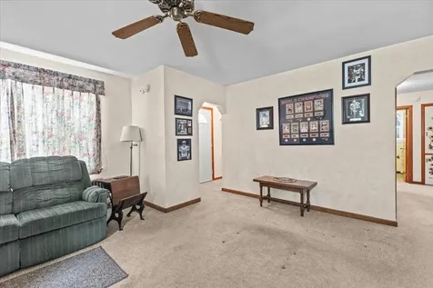 61 Village Green Burlington VT 05408