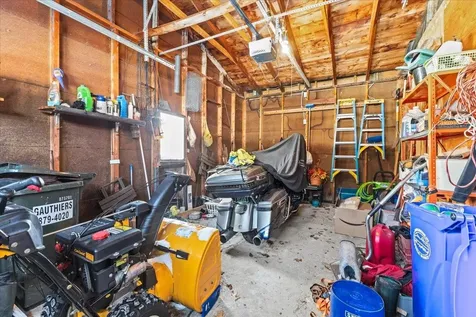 61 Village Green Burlington VT 05408