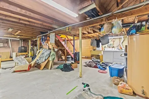 61 Village Green Burlington VT 05408