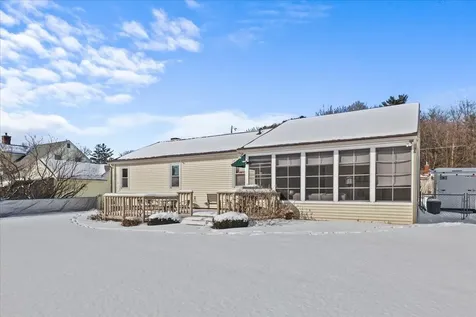 61 Village Green Burlington VT 05408