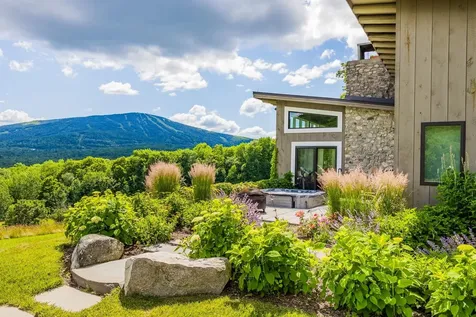 25 Mountain Haunts Road Winhall VT 05340