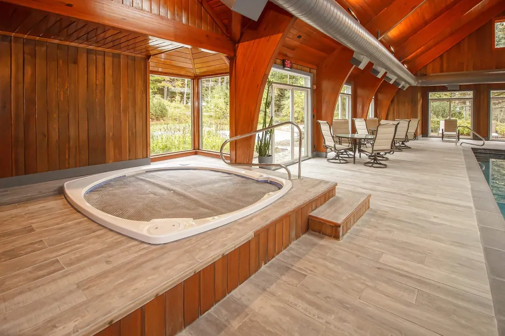 9b Windham Way Dover VT 05356