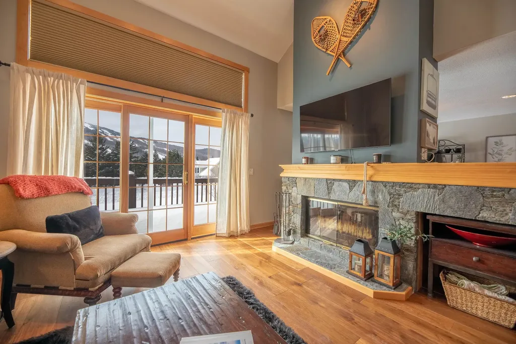 9b Windham Way Dover VT 05356