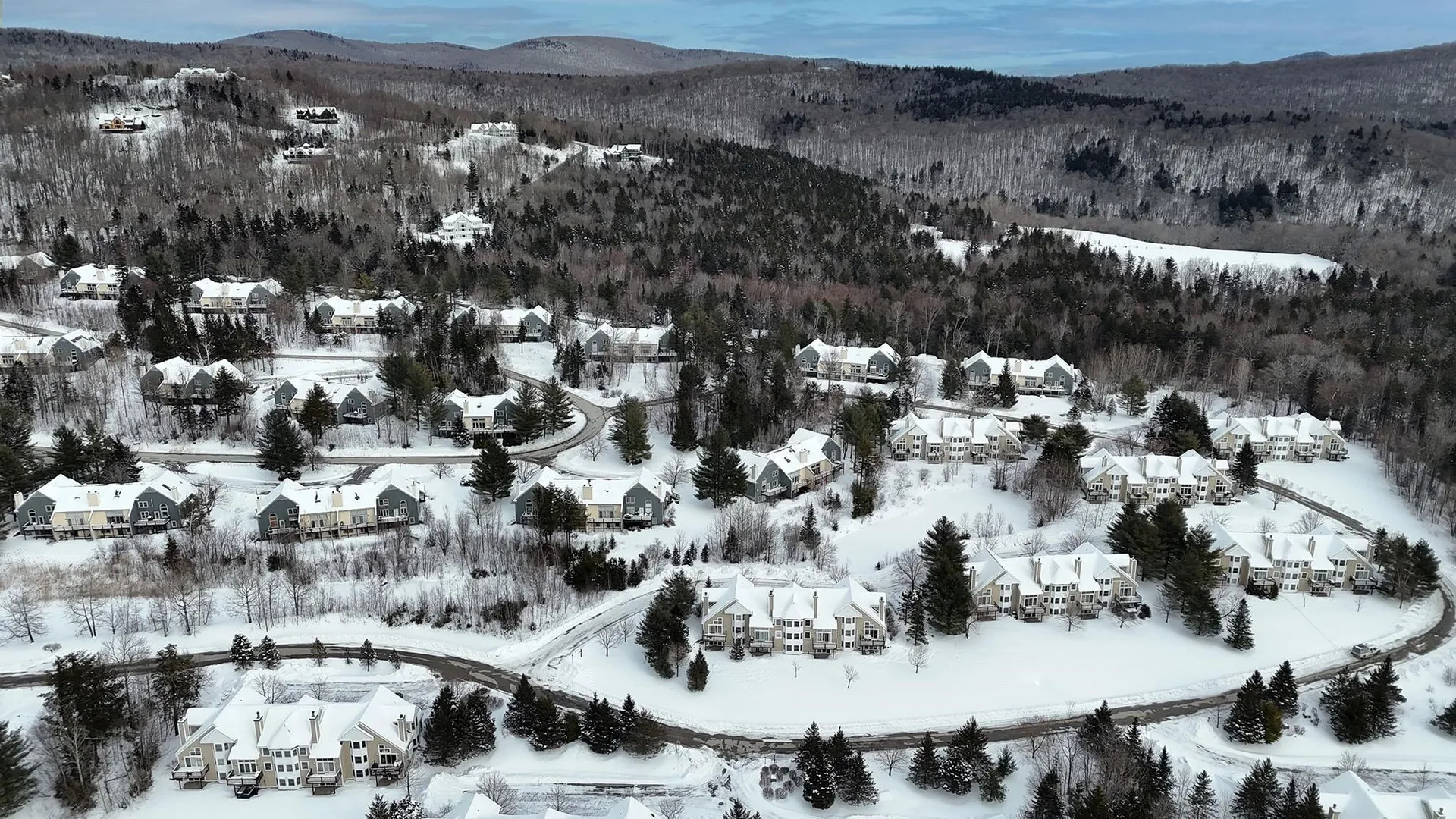 9b Windham Way Dover VT 05356