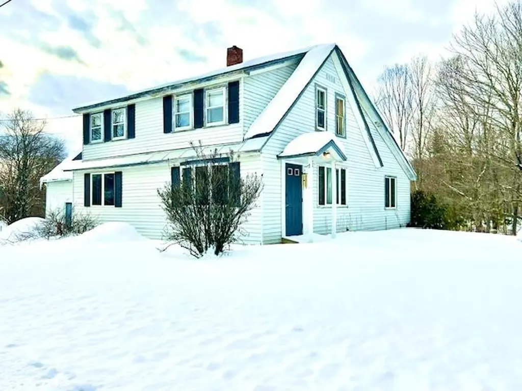 943 Lime Kiln Road Haverhill NH 03780