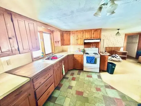 943 Lime Kiln Road Haverhill NH 03780