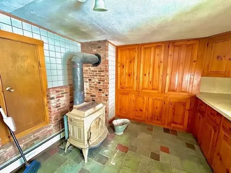 943 Lime Kiln Road Haverhill NH 03780