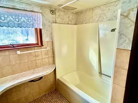 943 Lime Kiln Road Haverhill NH 03780