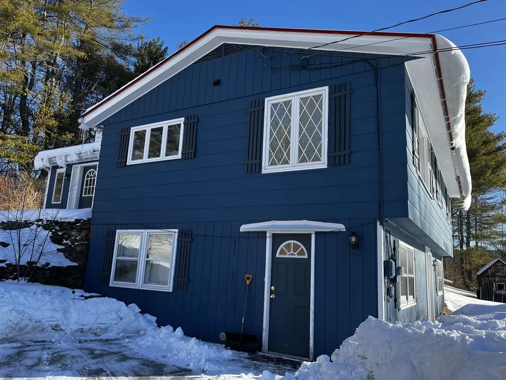 11 Richards Road Hartford VT 05001