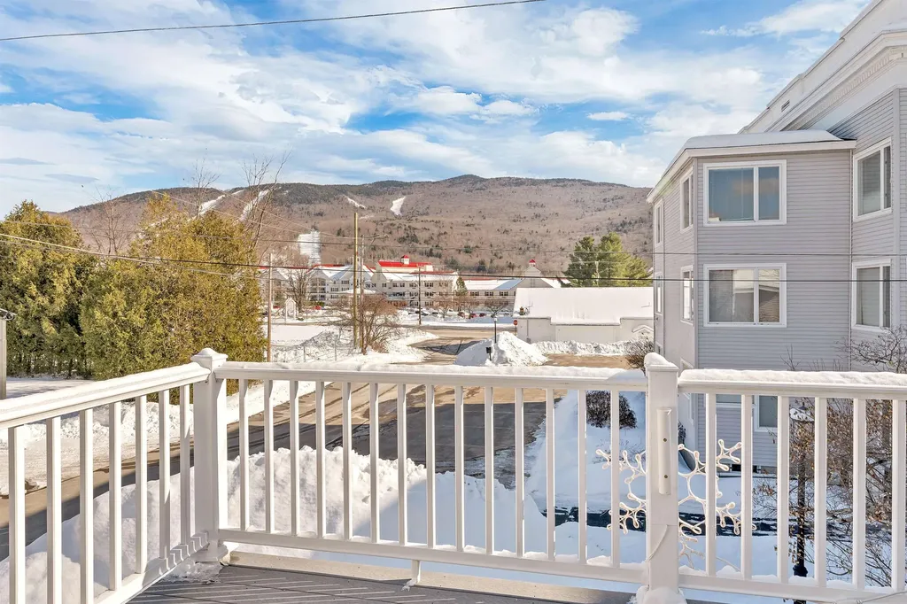 13 Coolidge Street Lincoln NH 03251
