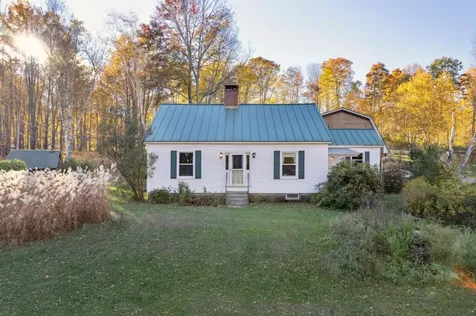1643 Hammond Hill Road West Windsor VT 05089