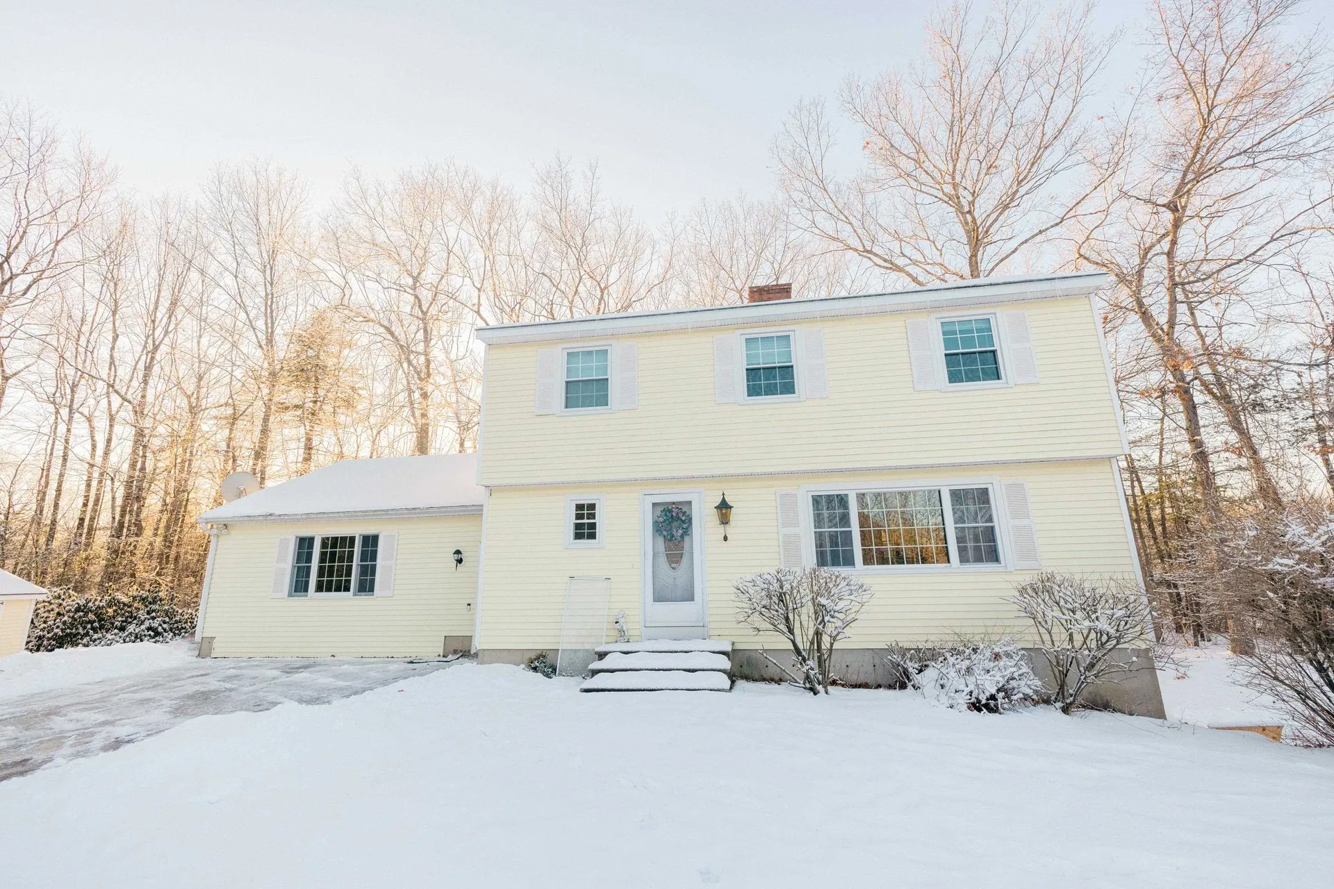 40 Garlan Lane Hooksett NH 03106