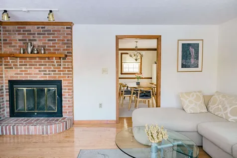 40 Garlan Lane Hooksett NH 03106