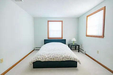 40 Garlan Lane Hooksett NH 03106