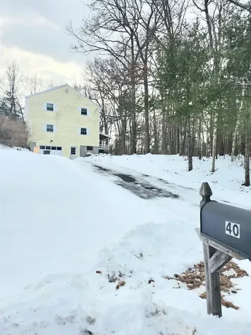 40 Garlan Lane Hooksett NH 03106