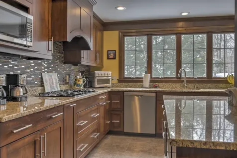 34 Greenbriar Road Keene NH 03431