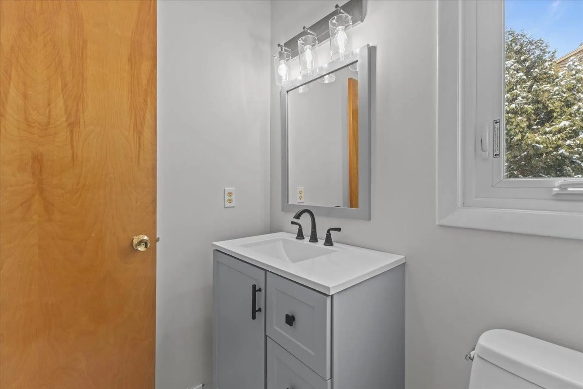 304 North Brownell Road Williston VT 05495