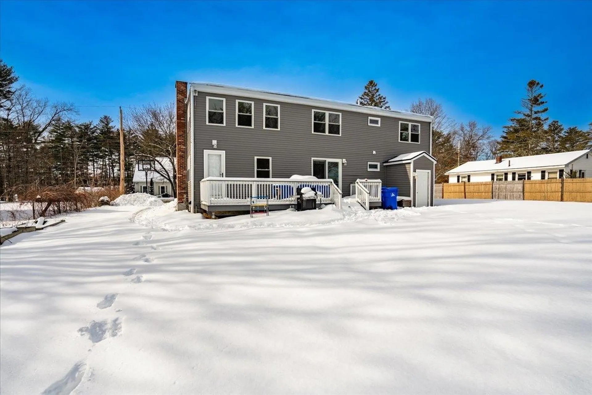 15 George Street Hudson NH 03051