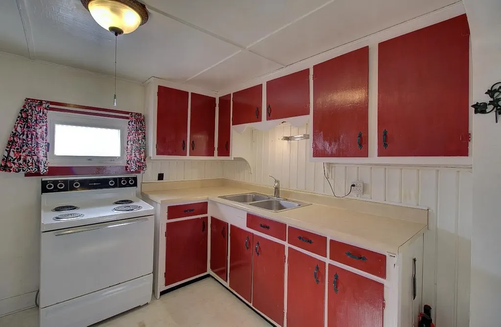 137 Weaver Street Winooski VT 05404