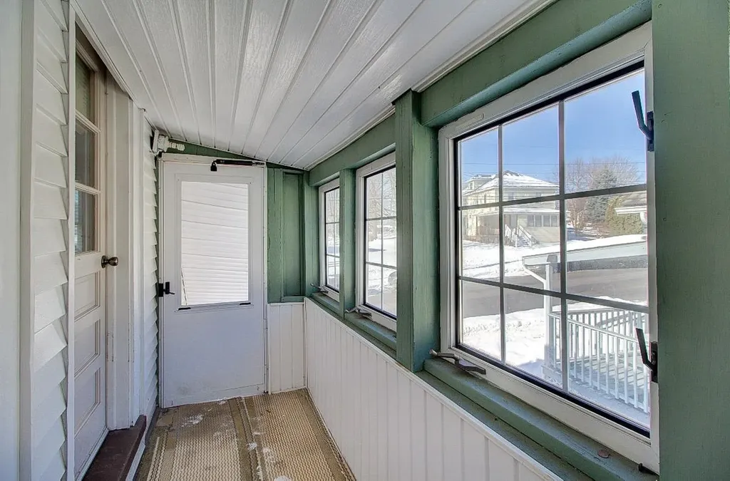 137 Weaver Street Winooski VT 05404