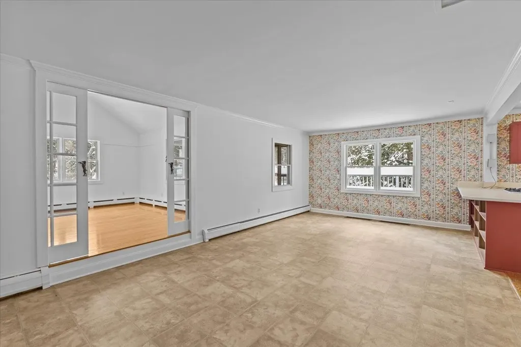 11 Barnes Hill Road Stowe VT 05672