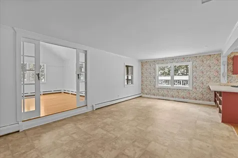 11 Barnes Hill Road Stowe VT 05672