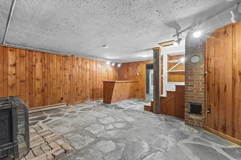 11 Barnes Hill Road Stowe VT 05672