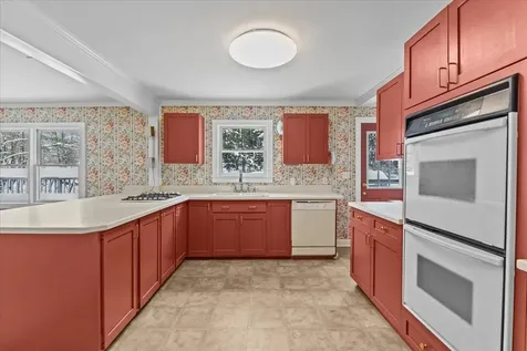 11 Barnes Hill Road Stowe VT 05672