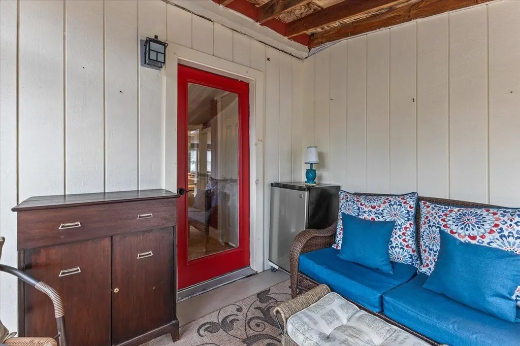 18 Hall Street Winooski VT 05404