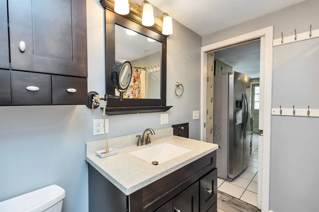 660 Route 13 S Milford NH 03055