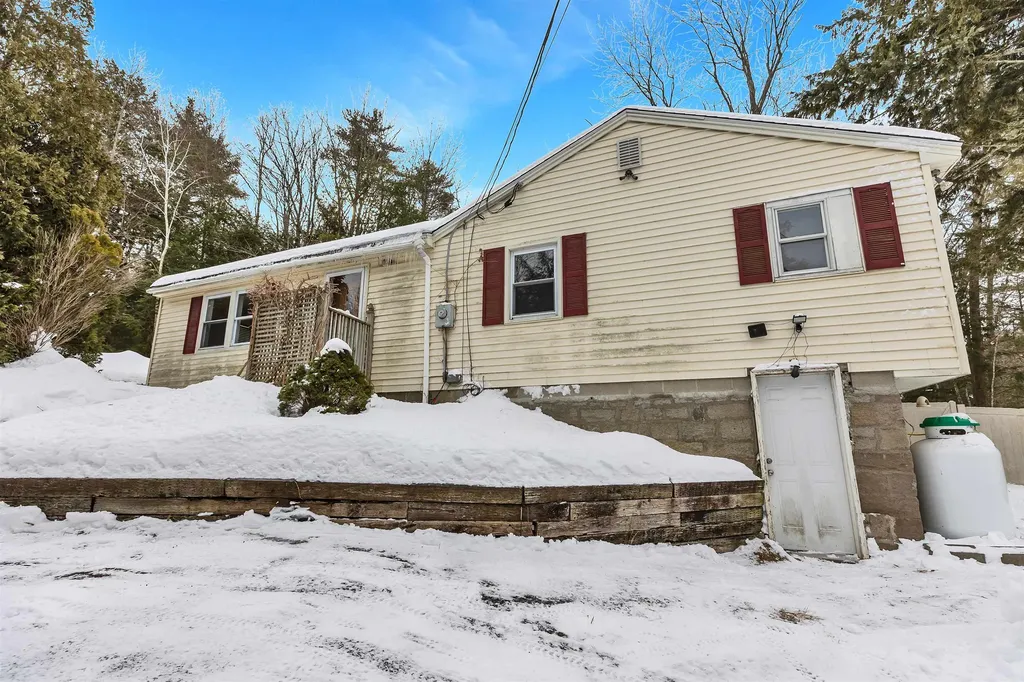 660 Route 13 S Milford NH 03055