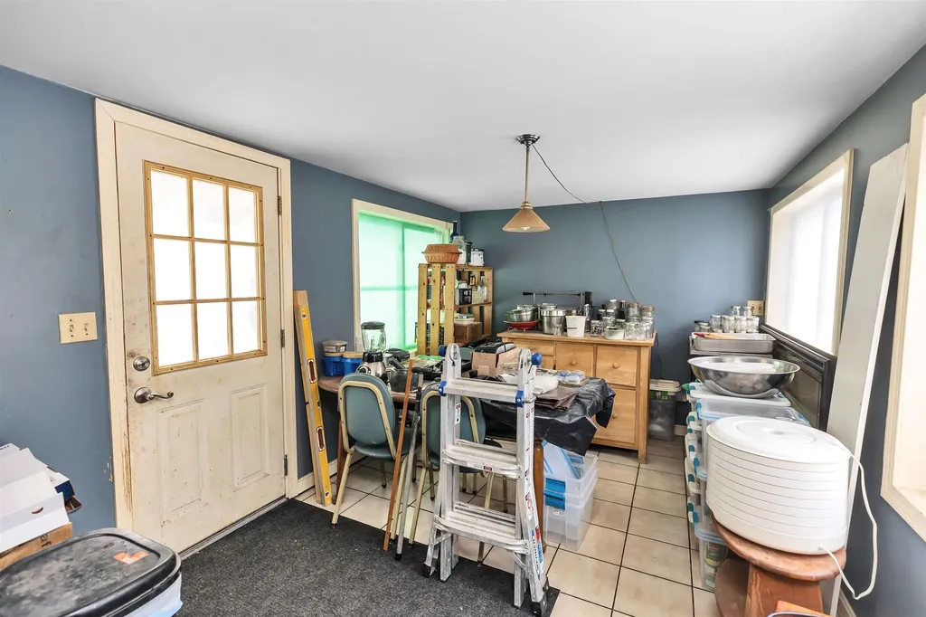 660 Route 13 S Milford NH 03055