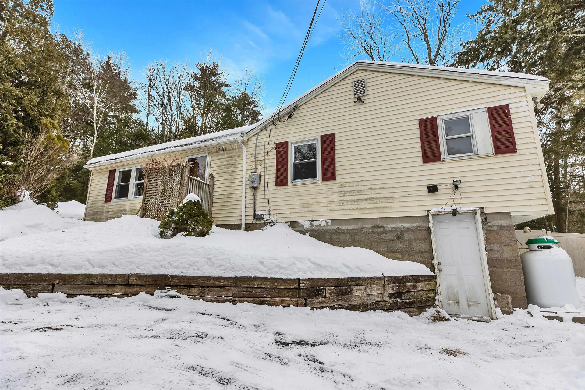 660 Route 13 S Milford NH 03055