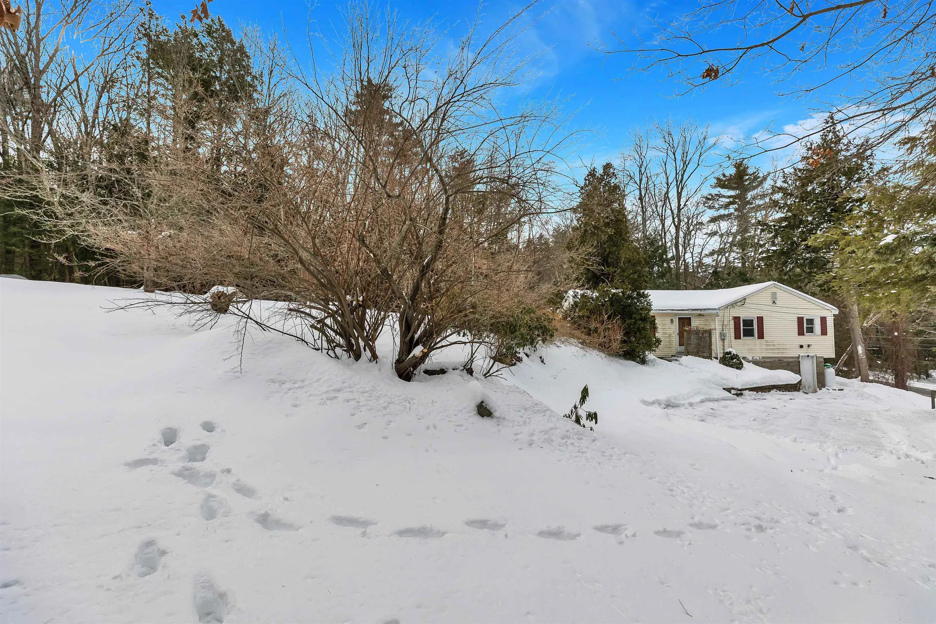 660 Route 13 S Milford NH 03055