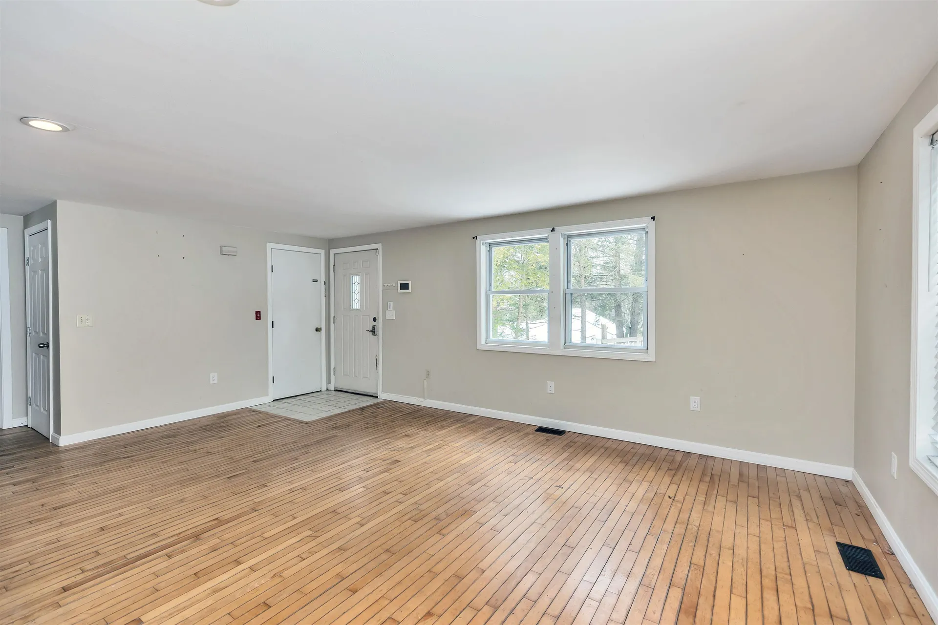 660 Route 13 S Milford NH 03055