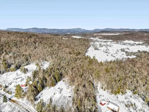 932 Mud City Loop Morristown VT 05661
