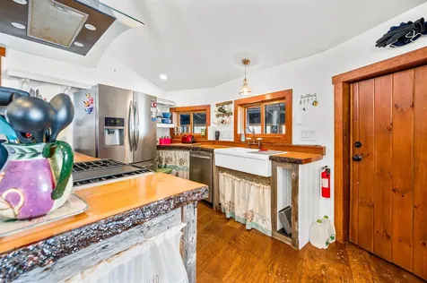 536 Sugar House Road Williamstown VT 05679