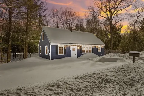 192 Old Candia Road Candia NH 03034
